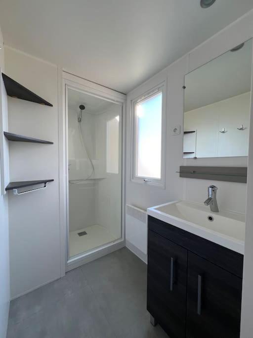 Mobilhome Grand Confort 6 Couchages Cap Ferret Lège-Cap-Ferret Buitenkant foto